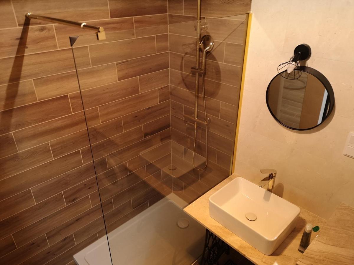 Apilois Apartament Гданьск Экстерьер фото
